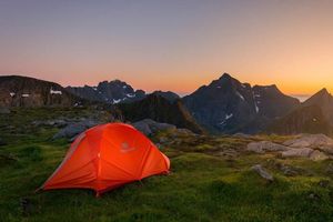 Путеводитель по выбору палатки: Как найти идеальное убежище