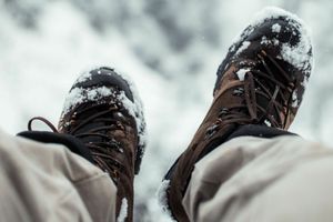 Як вибрати взуття для зимового походу