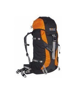 Рюкзак Rock Empire Backpack Crest 42, black/orange, Універсальні, Штурмові рюкзаки, З клапаном, One size, 42, 1300, Чехія, Чехія, Київ, Харків, Одеса, Днiпро, Запоріжжя, Львів, Кривий Ріг, Вінниця, Полтава, Чернігів, Черкаси, Суми, Хмельницький, Чернівці, Рівне