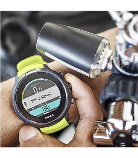Декомпрессиметр Suunto D5 w/USB White — купить Декомпрессиметр