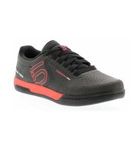 Кроссовки Five Ten Freerider Pro, black/red, Велосипедные, Для мужчин, 42.5, Без мембраны, Киев, Харьков, Одесса, Днепр, Запорожье, Львов, Кривой Рог, Винница, Полтава, Чернигов, Черкассы, Сумы, Хмельницкий, Черновцы, Ровно