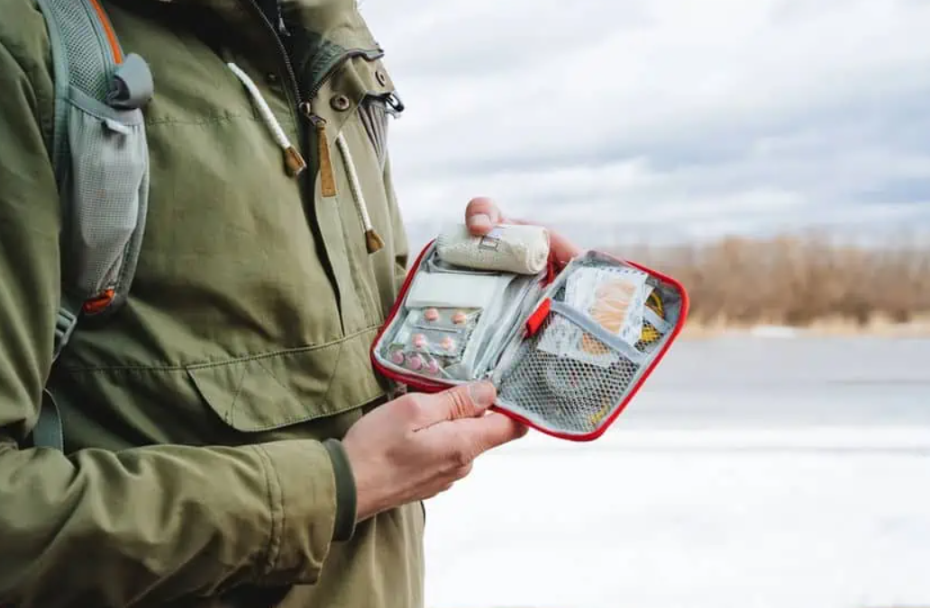 вміст туристичної аптечки