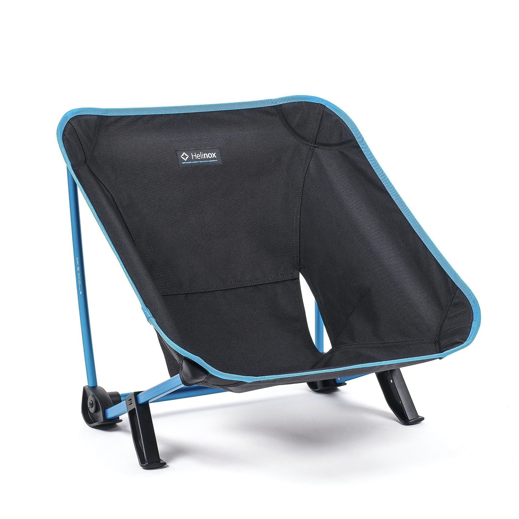 кемпінгові меблі: стілець Helinox Incline Festival Chair